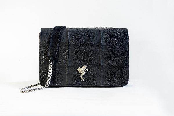The Kissbag handmade in France with eco-friendly fish leather, chain and Silver frog.